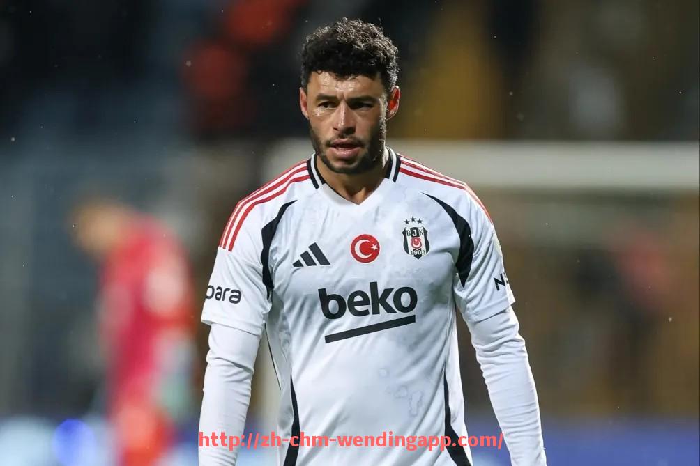 问鼎娱乐官网-法甲历史德比战回顾及双方对抗激烈程度